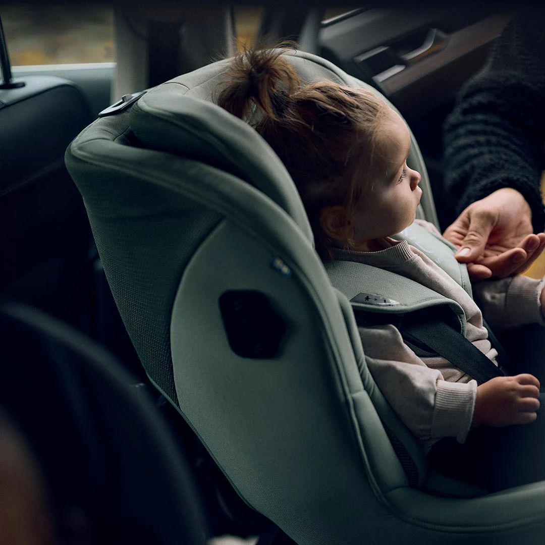 Axkid Minikid 4 Max Car Seat - Glacier Lake Blue - Image 5