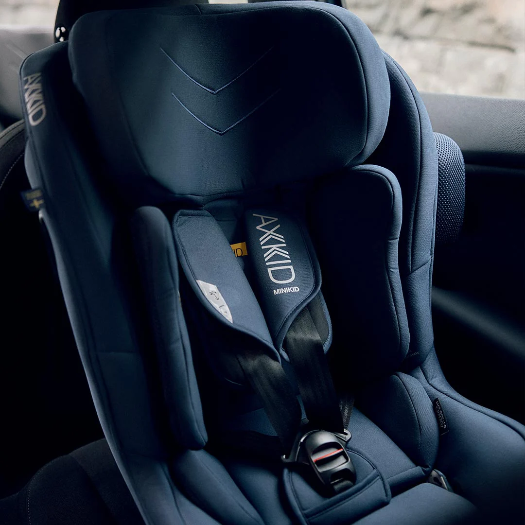 Axkid Minikid 4 Pro Car Seat - Glacier Lake Blue - Image 4