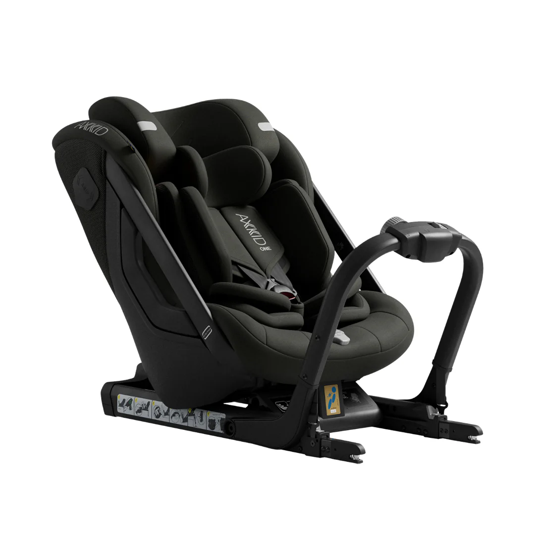 Axkid ONE+ 3 Car Seat - Forest Moss Green