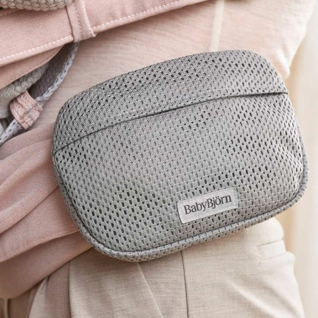 BabyBjörn Carrier Pouch Mesh - Grey - Image 2