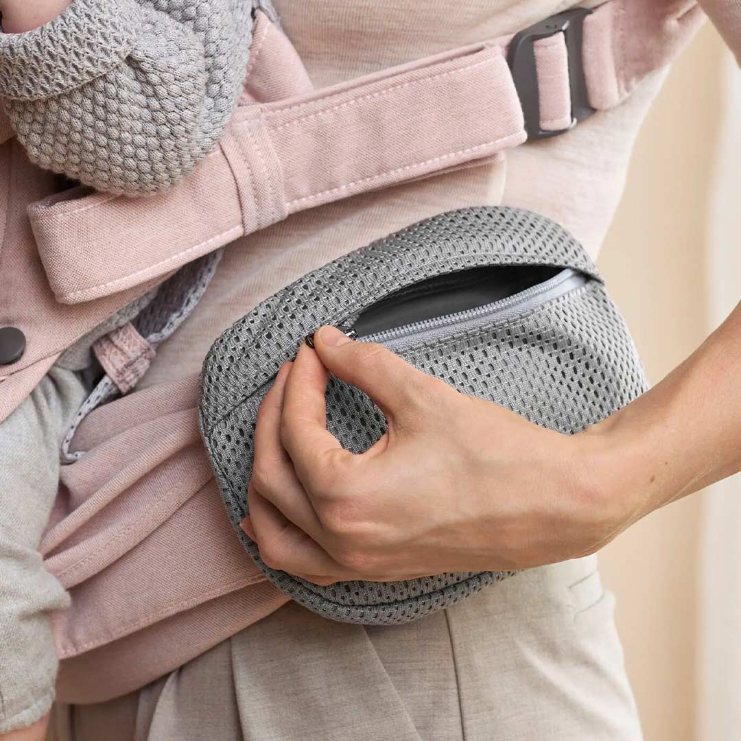 BabyBjörn Carrier Pouch Mesh - Grey - Image 5