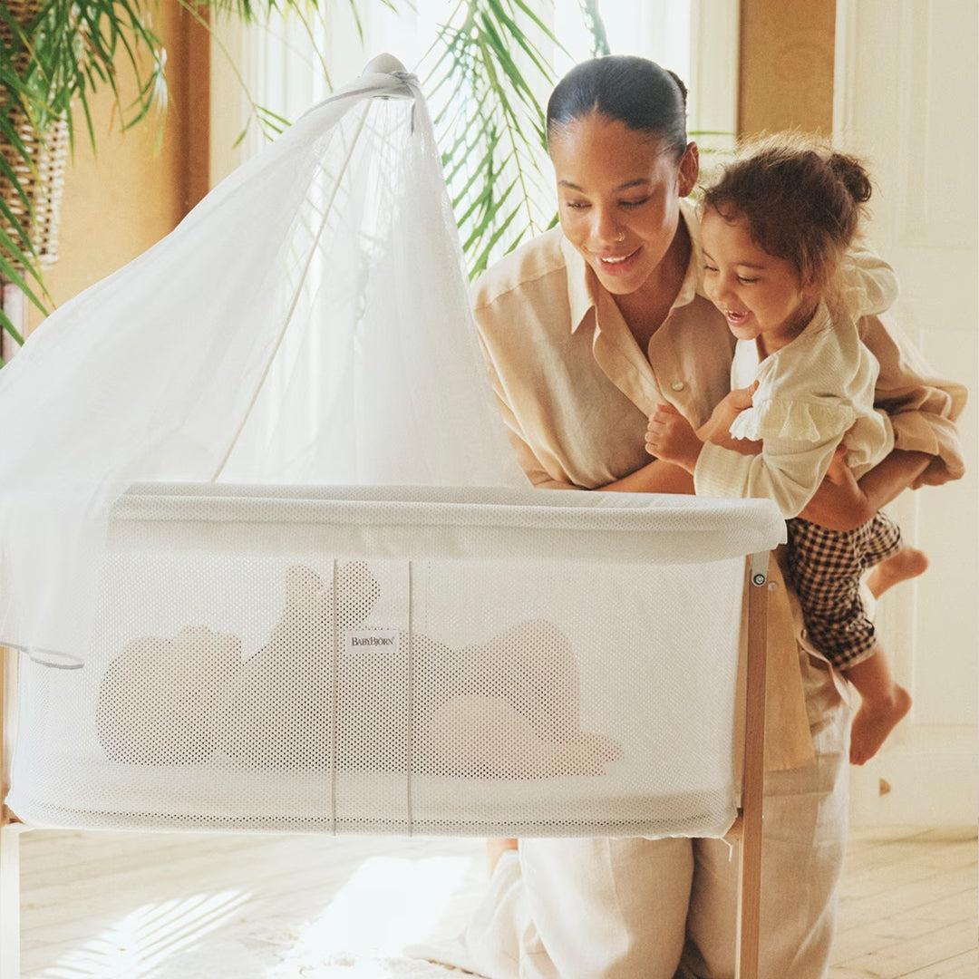 BabyBjörn Cradle - White - Image 2