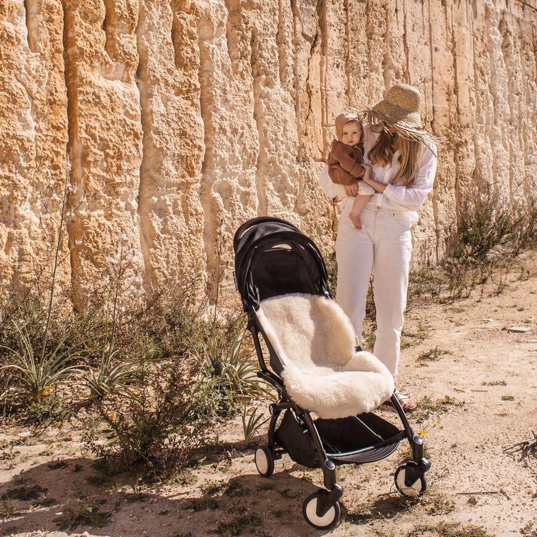 BINIBAMBA Merino Sheepskin Snuggler - Milk - Image 5