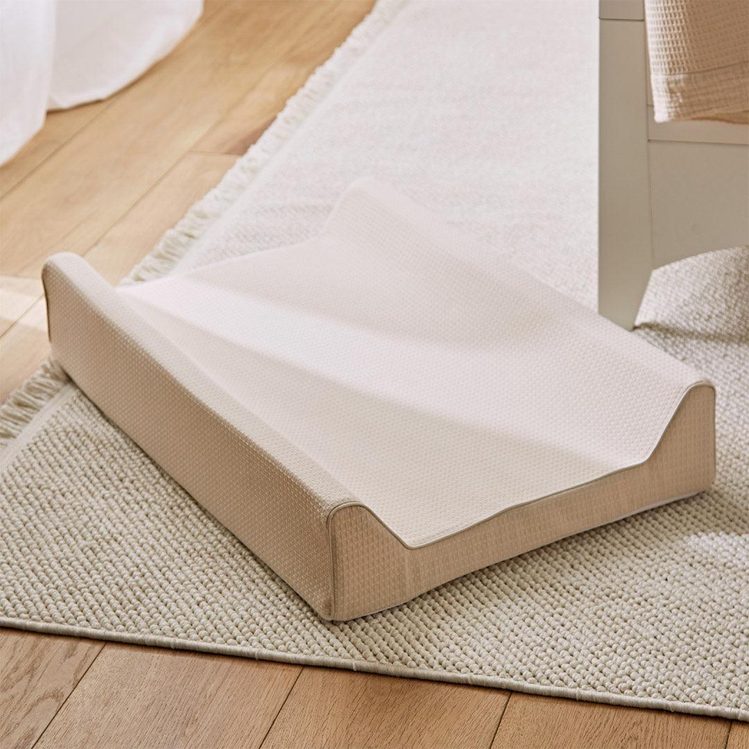 CuddleCo Wedge Changing Mat - Cashmere Waffle - Image 4