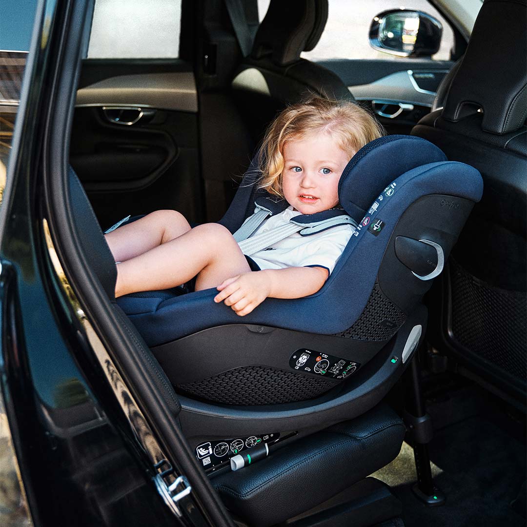 CYBEX Sirona Gi i-Size Plus Car Seat - Stone Grey - Image 3