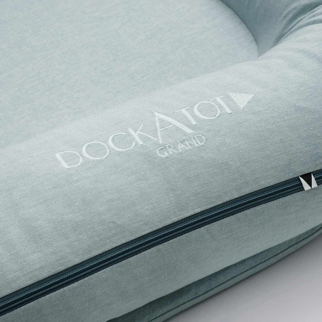 DockATot Grand Dock - Marine Chambray - Image 4