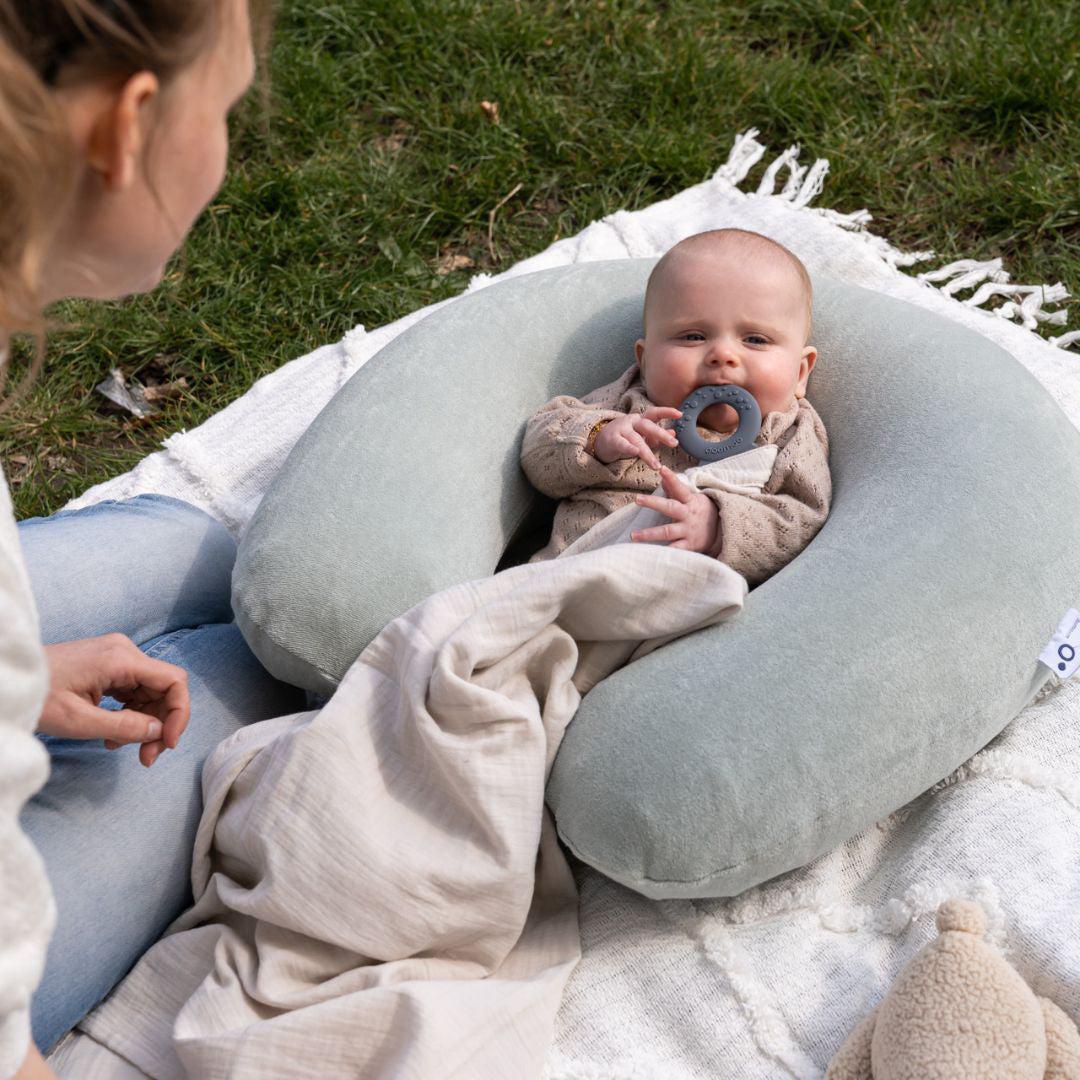 Doomoo Mom N Play Breastfeeding Cape - Almond - Image 6
