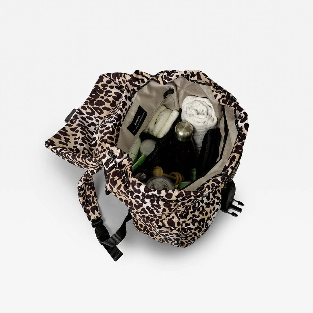 Finnson Elise Eco Changing Backpack & Changing Mat - Leopard - Image 10