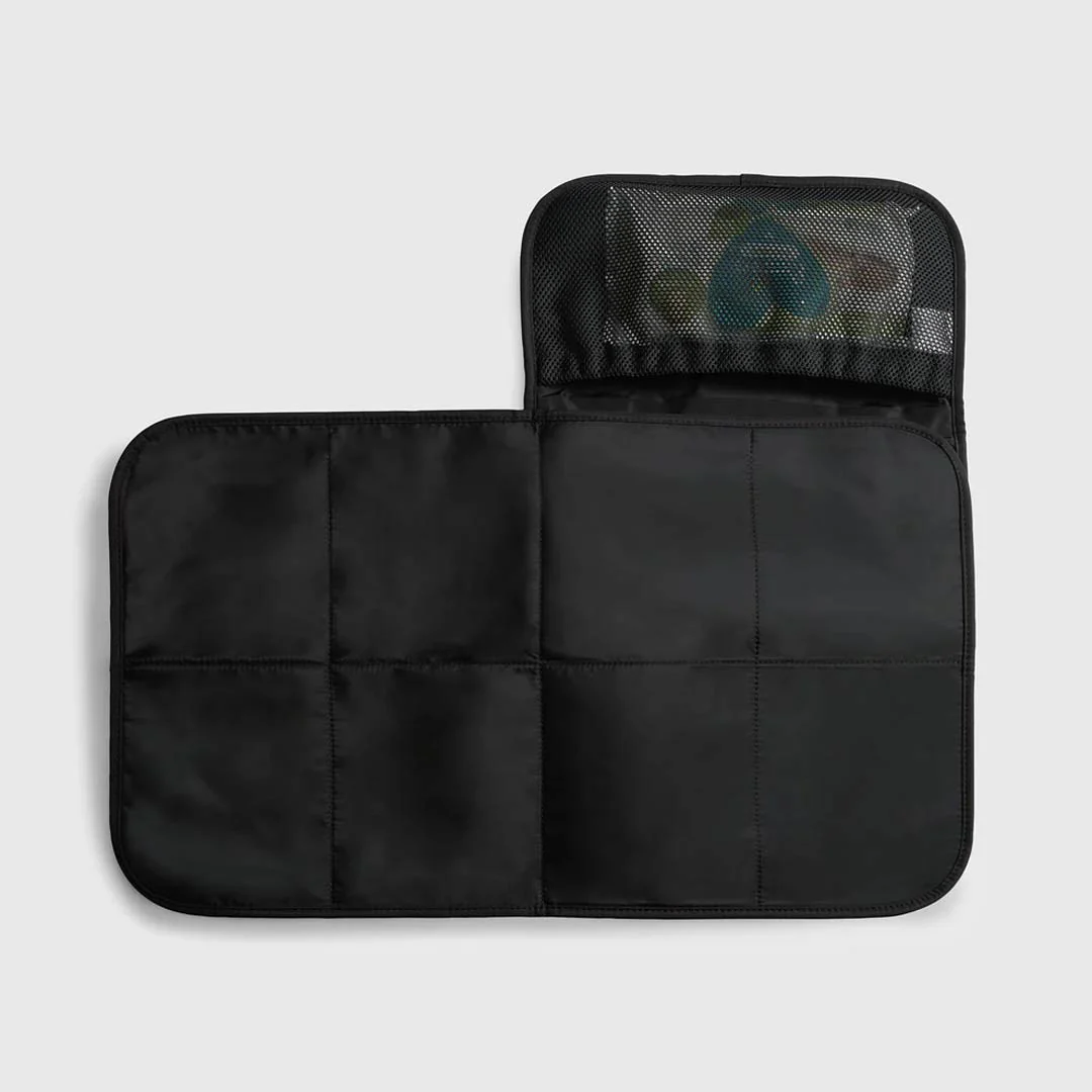 Finnson Olso Eco Travel Changing Mat - Black - Image 2