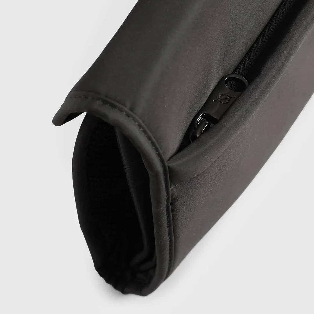 Finnson Olso Eco Travel Changing Mat - Black - Image 4