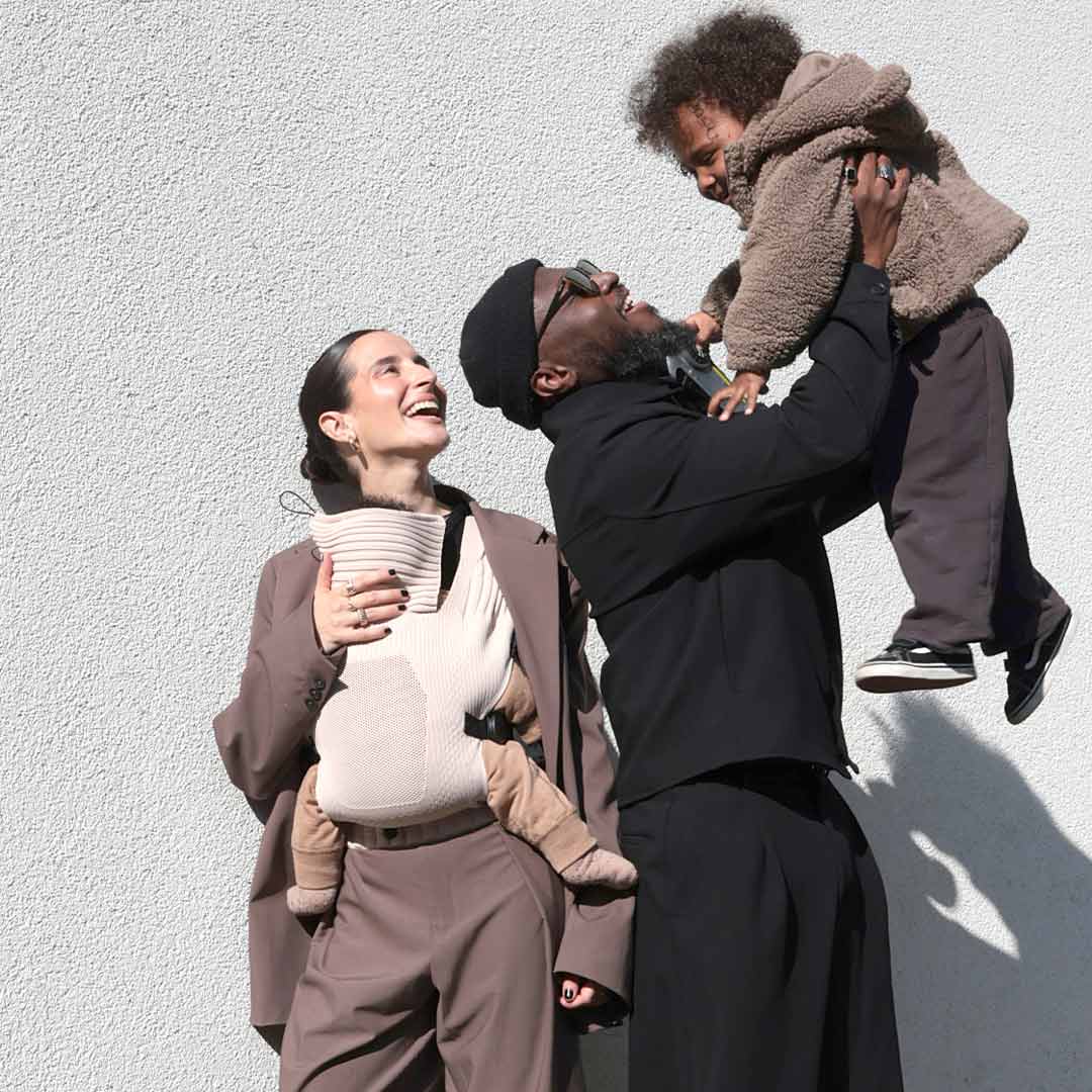 Flybaby Baby Carrier - Creme - Image 3