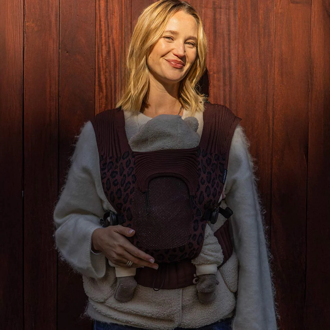 Flybaby Baby Carrier - Dark Leo - Image 2