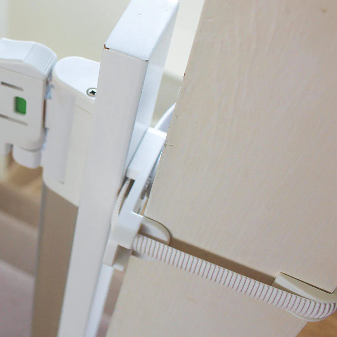 Fred Universal Stairpost Fitting Kit - Pure White - Image 4