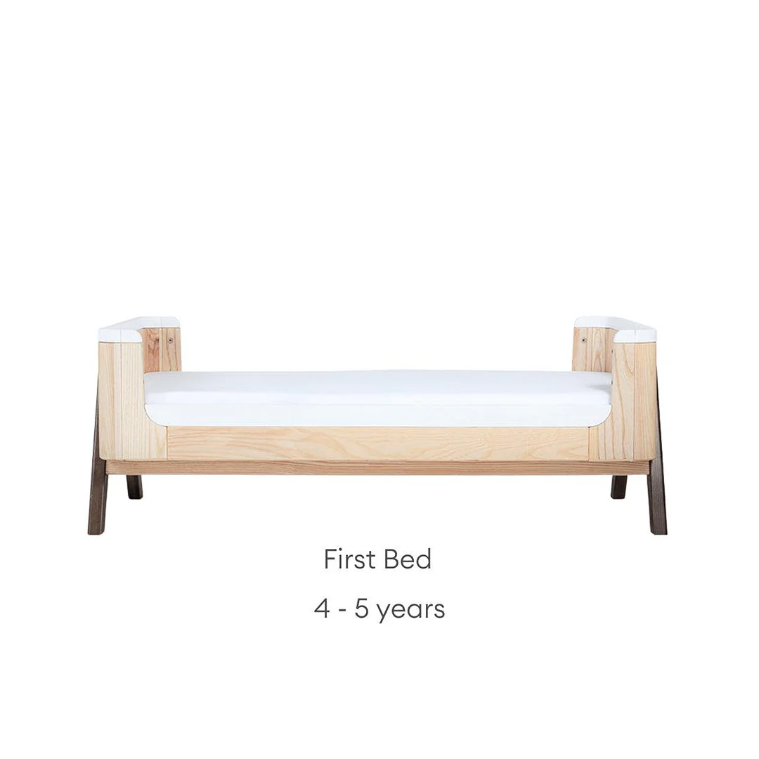 Gaia Hera Complete Sleep Cot Bed - Natural + Walnut - Image 11