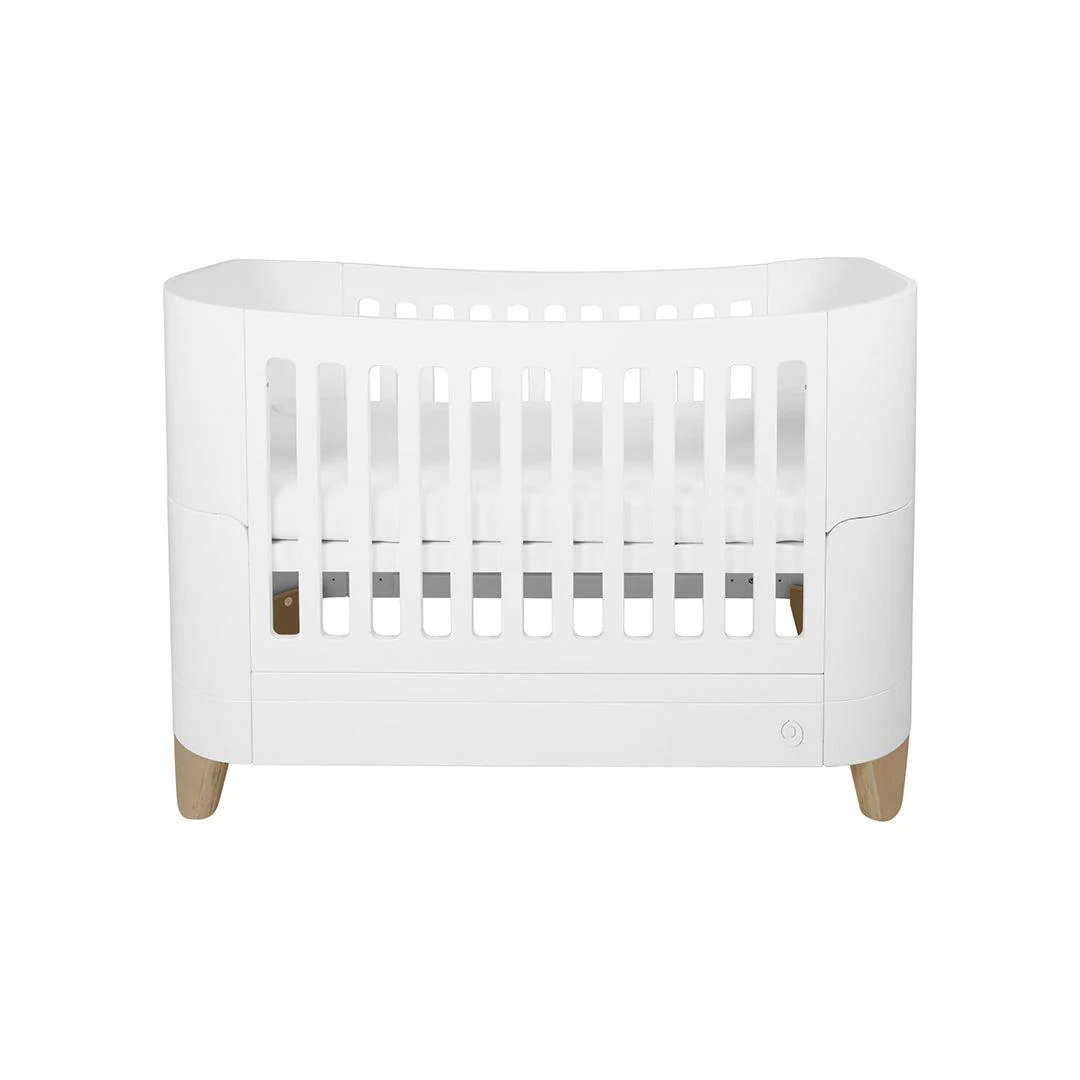 Gaia Baby Serena "All-In-One" and Dresser Set Bundle  - White / Natural - Image 9