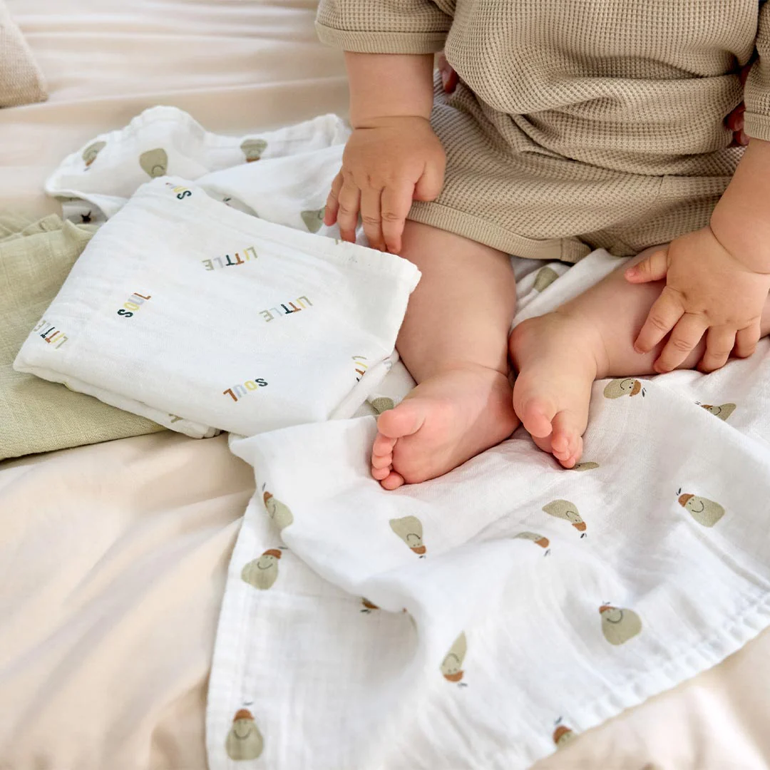 Lassig Heavenly Soft Swaddles - Happy Fruits - Pear - Image 2