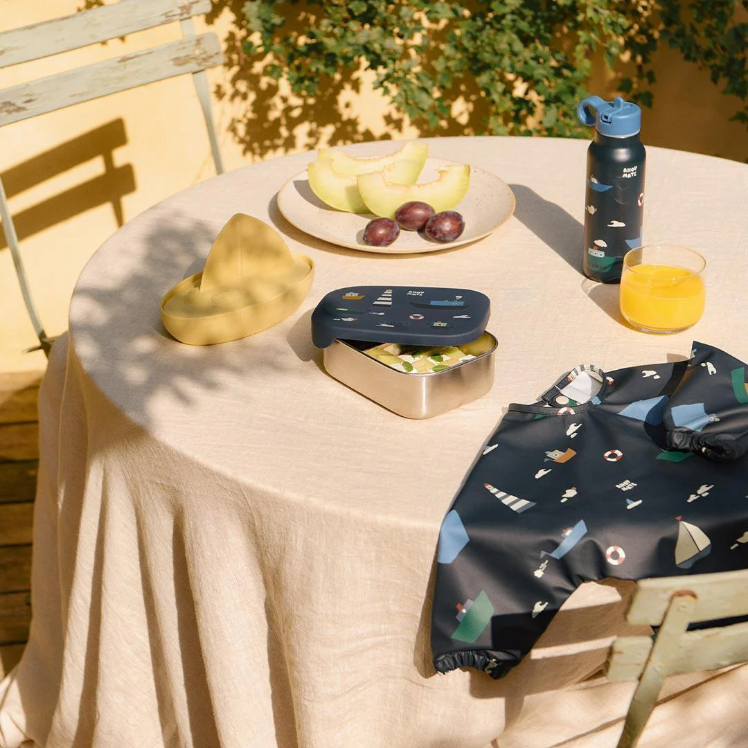 Liewood Arthur Printed Lunchbox - Sailing / Classic Navy - Image 3
