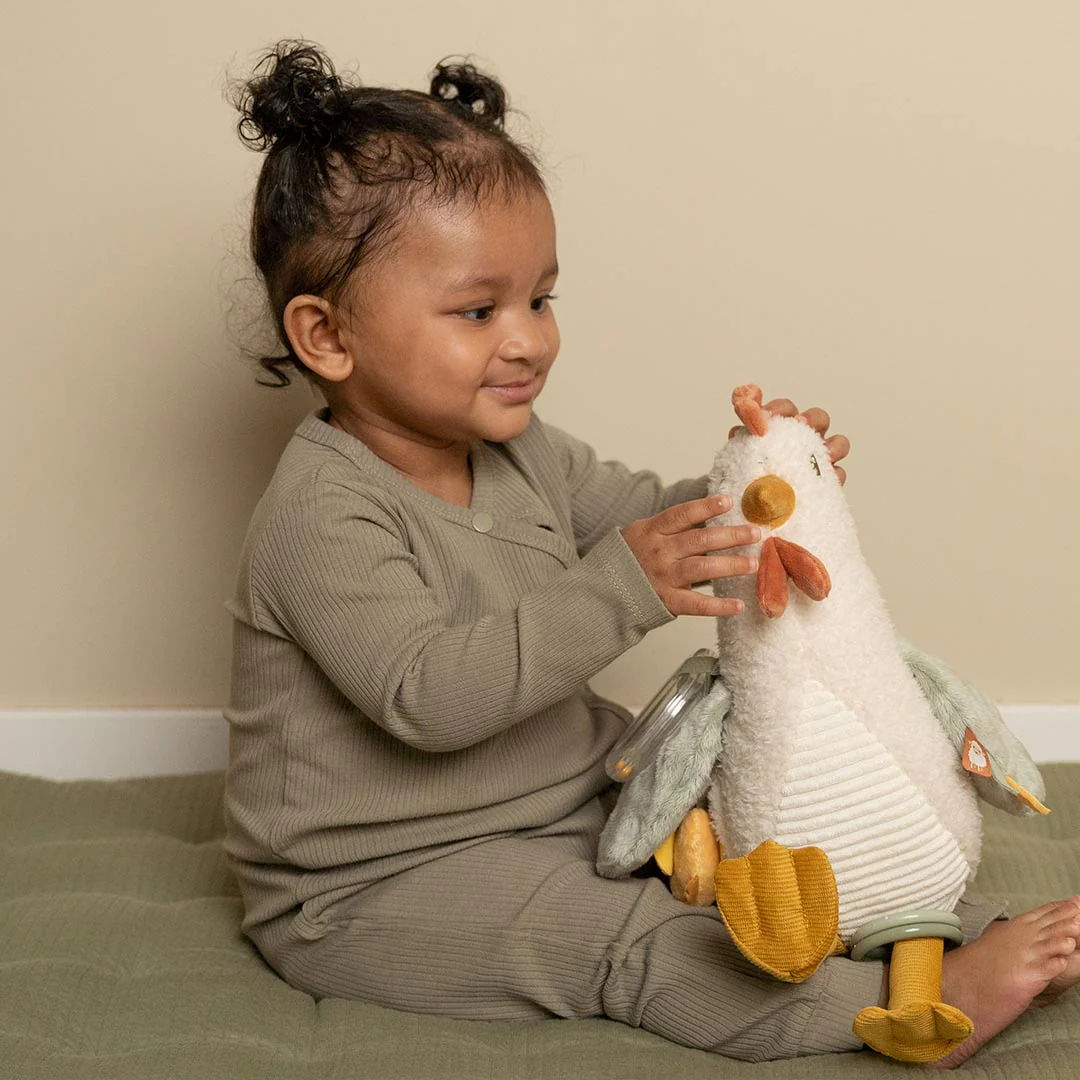 Little Dutch Activity Chicken - Little Farm - Image 5
