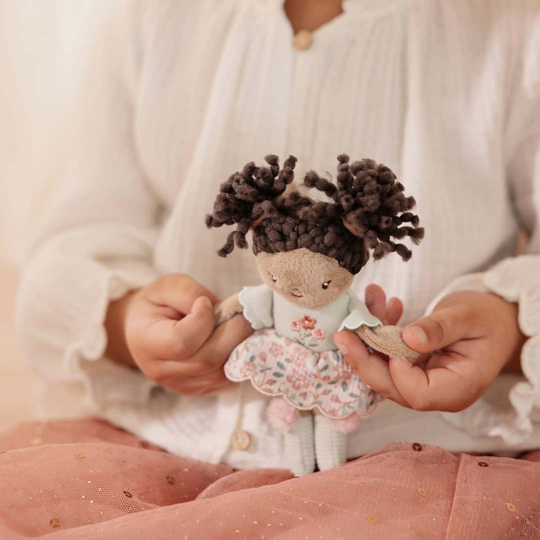 Little Dutch Cuddle Doll - Evi - Image 4