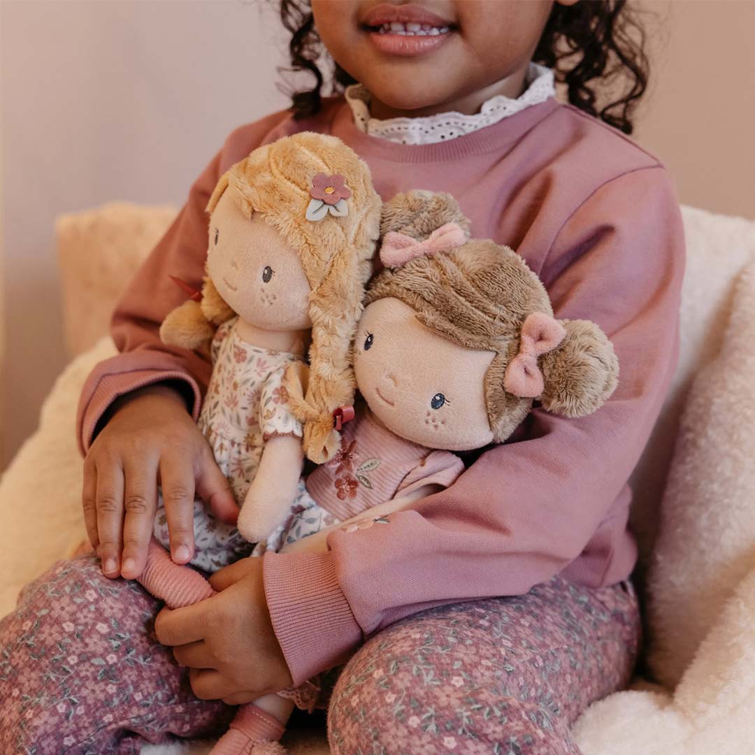 Little Dutch Hug Doll - Rosa - Image 6