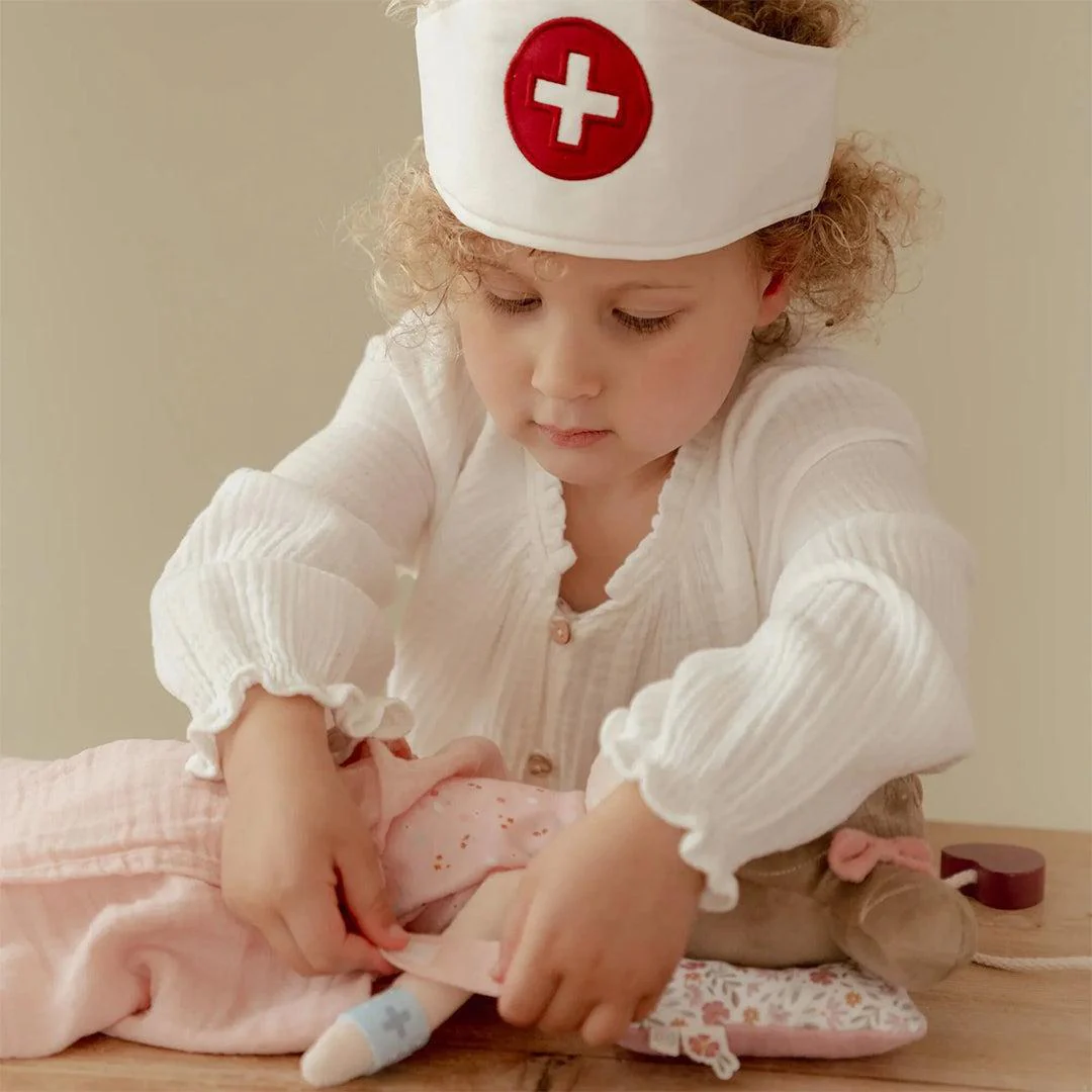Little Dutch Doctor Set - Image 3