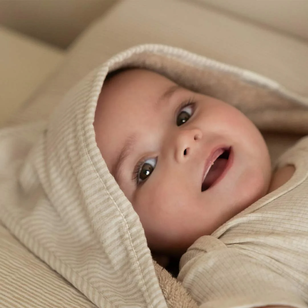 Little Dutch Hooded Towel - Baby Bunny - Image 4