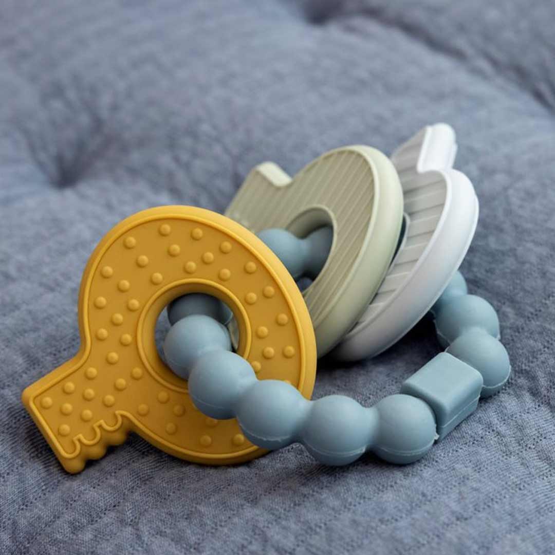 Little Dutch Silicone Teething Keychain - Blue - Image 3