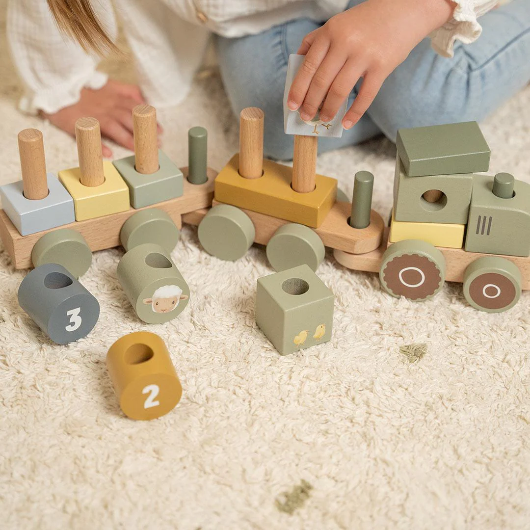 Little Dutch Stacking Train - Little Farm - Tractor - Image 5