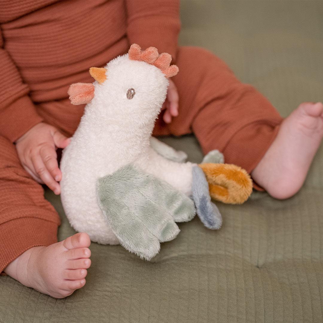 Little Dutch Tumbler Chicken  - Little Farm - Chicken - Image 5