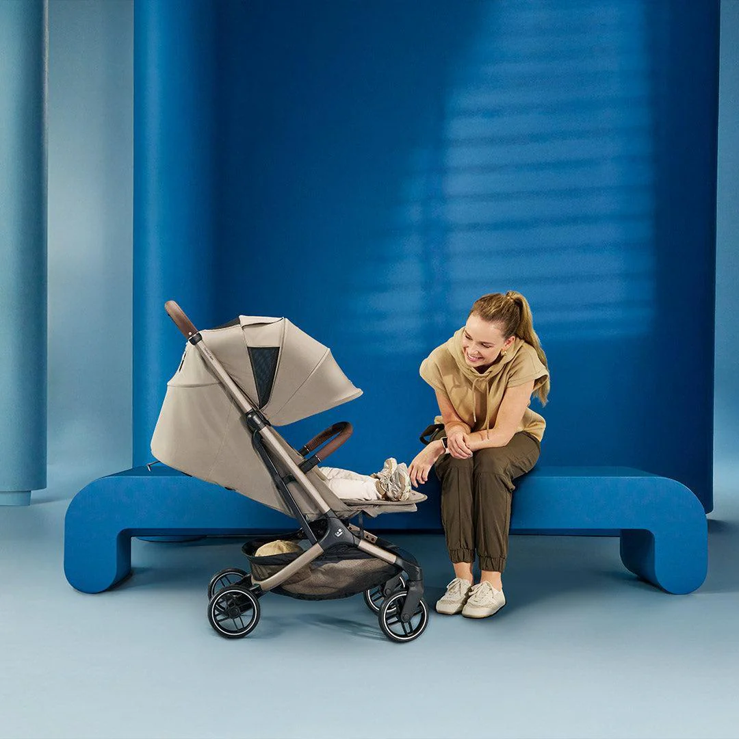 Maxi-Cosi Oxford Cabin Stroller - Oak Truffle - Image 4