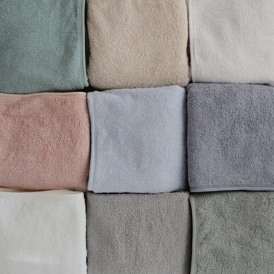 Mushie Hooded Towel - Moss - Image 4