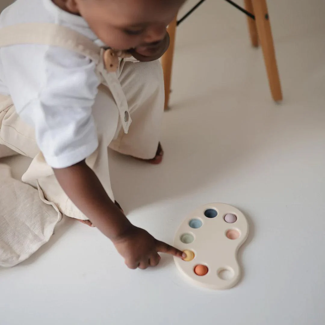 Mushie Paint Palette Press Toy - Multi - Image 4
