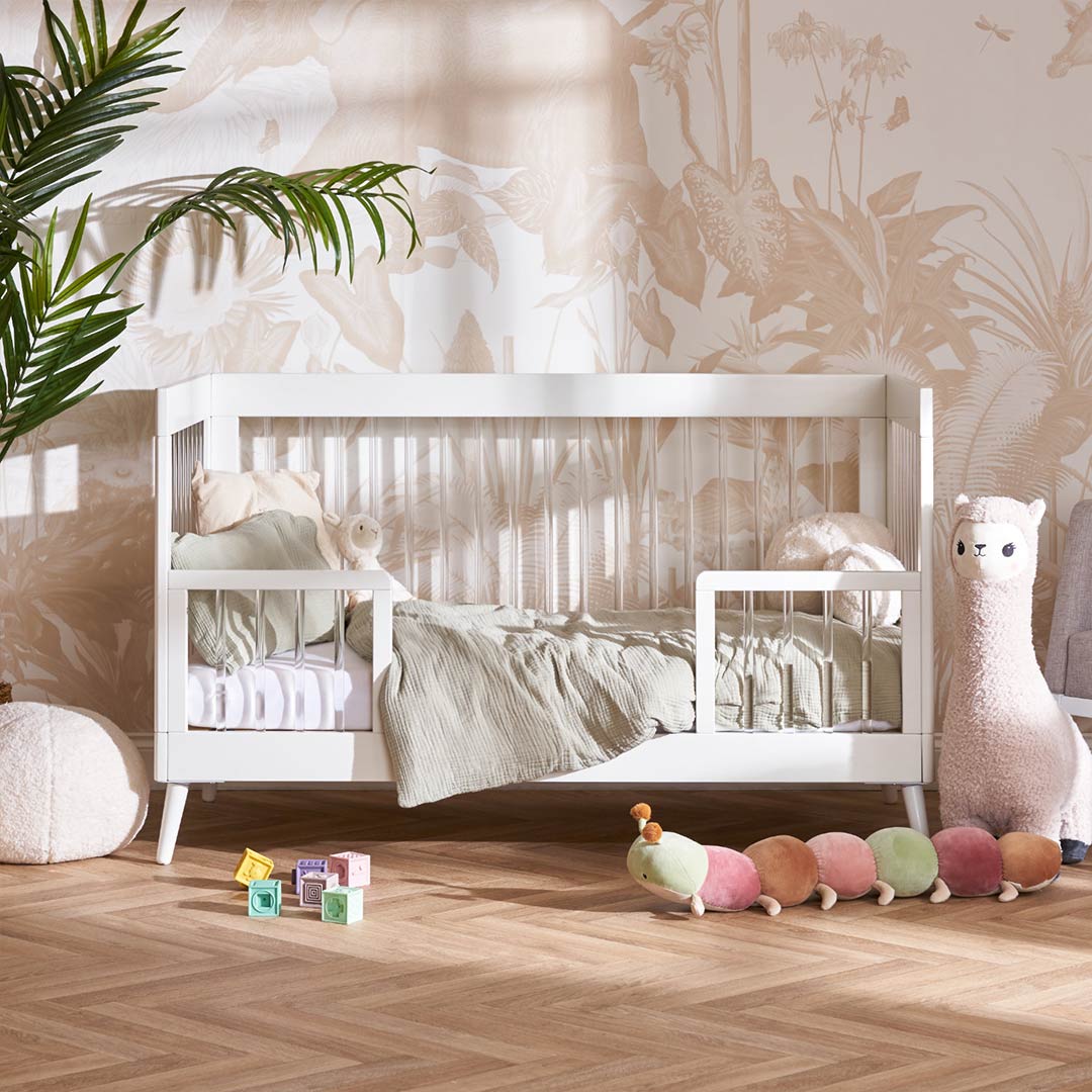 Obaby Maya 2 Piece Room Set - White + Acrylic - Image 3