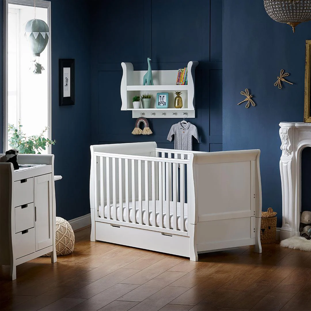Obaby Stamford Classic Cot Bed - White - Image 2