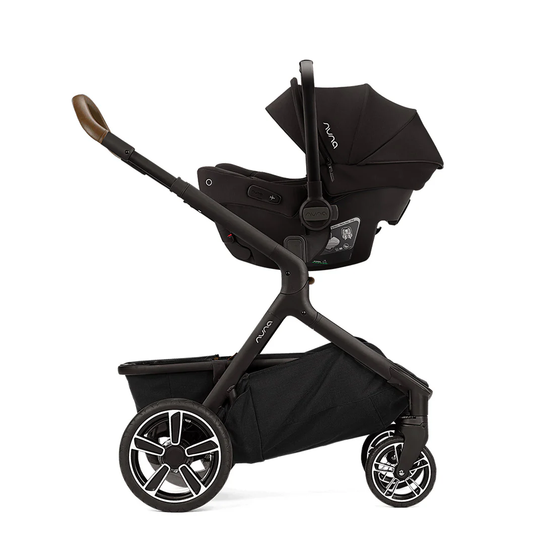 Outlet - Nuna PIPA URBN Integrated Isofix Car Seat  - Caviar - Image 4