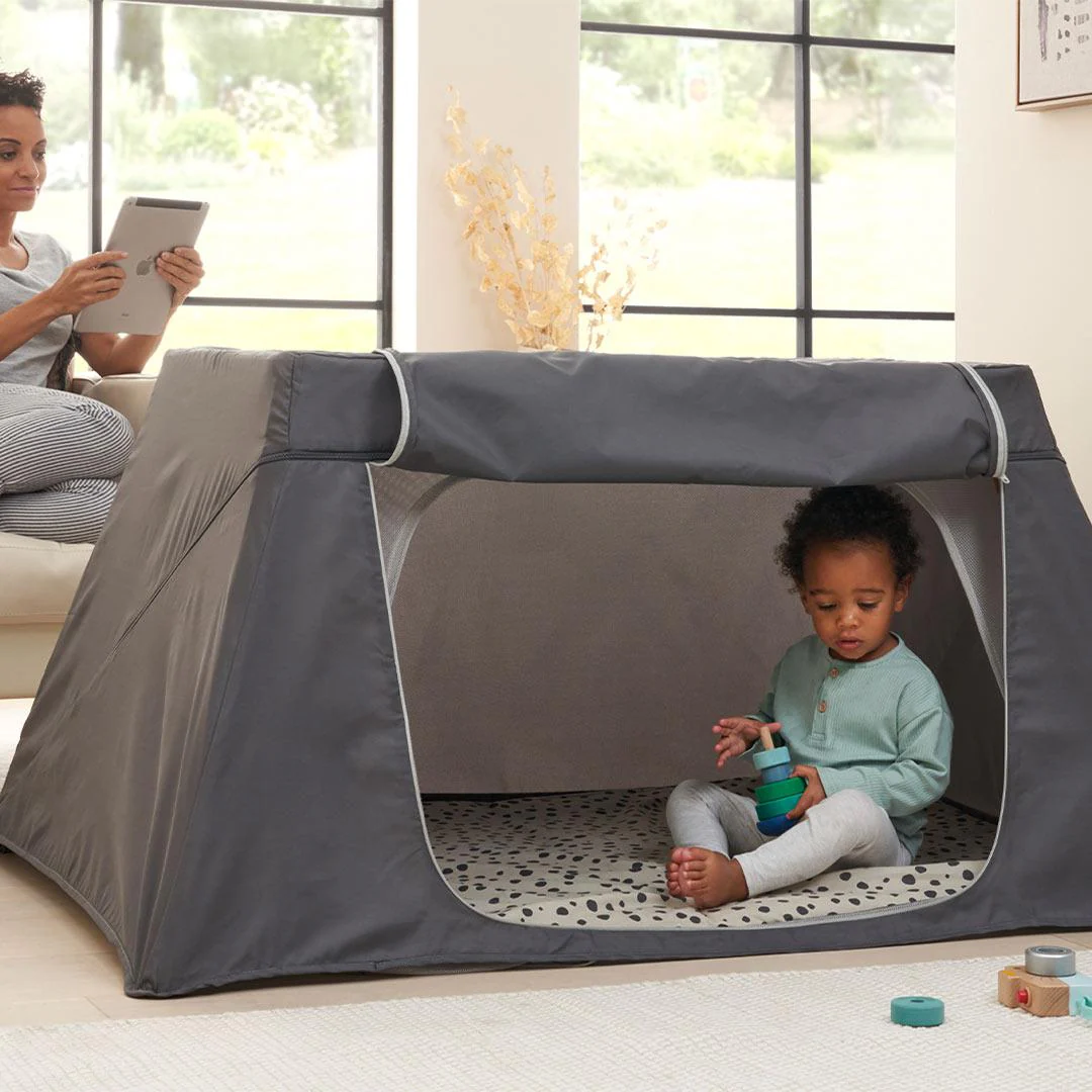 Tutti Bambini Cozee Go Day & Night Bundle - Scandanavian Walnut/Ecru - Image 5