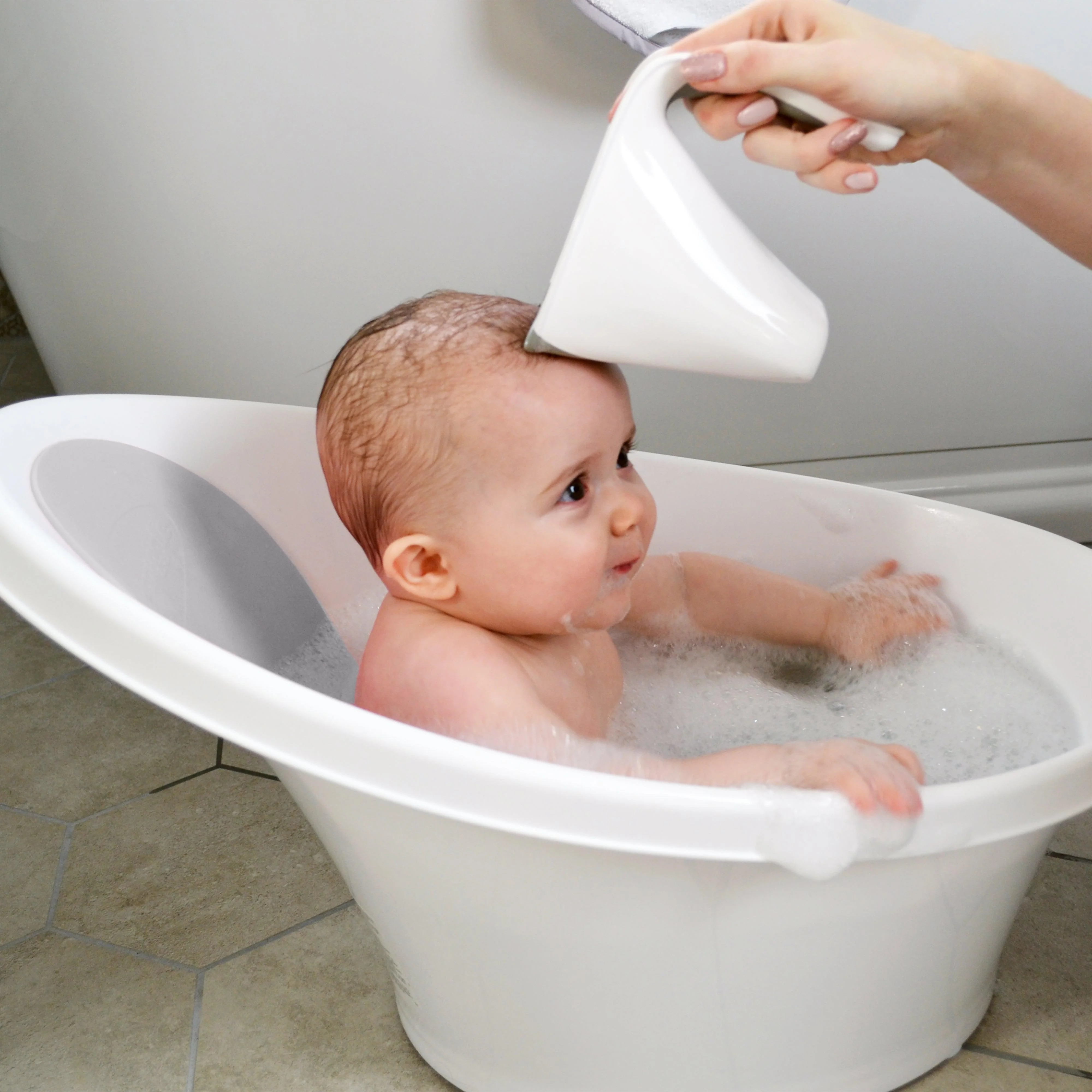 Shnuggle Washy Jug - White/Grey - Image 2