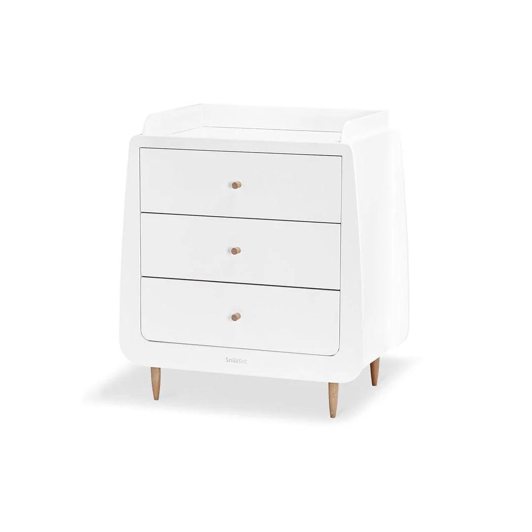 SnuzKot Skandi 3 Piece Nursery Furniture Set - Natural - Image 6