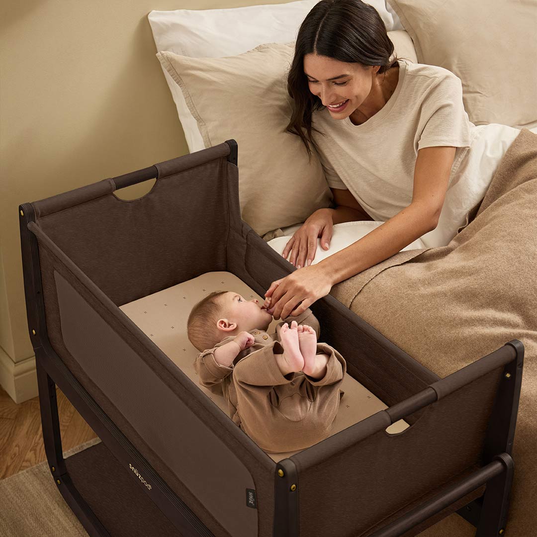 SnuzPod 5 Bedside Crib - Chocolate - Image 10