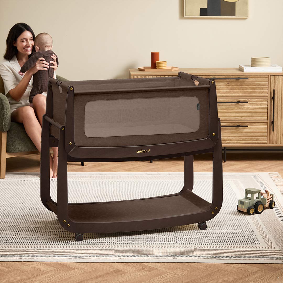 SnuzPod 5 Bedside Crib - Chocolate - Image 9