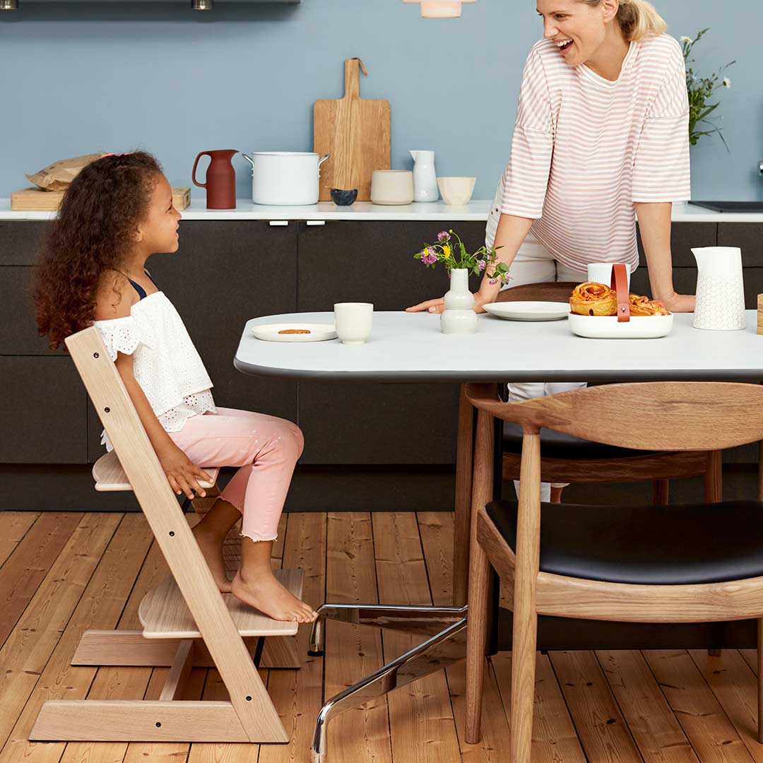 StokkeĀ® Tripp Trapp Highchair - Oak Natural - Image 4
