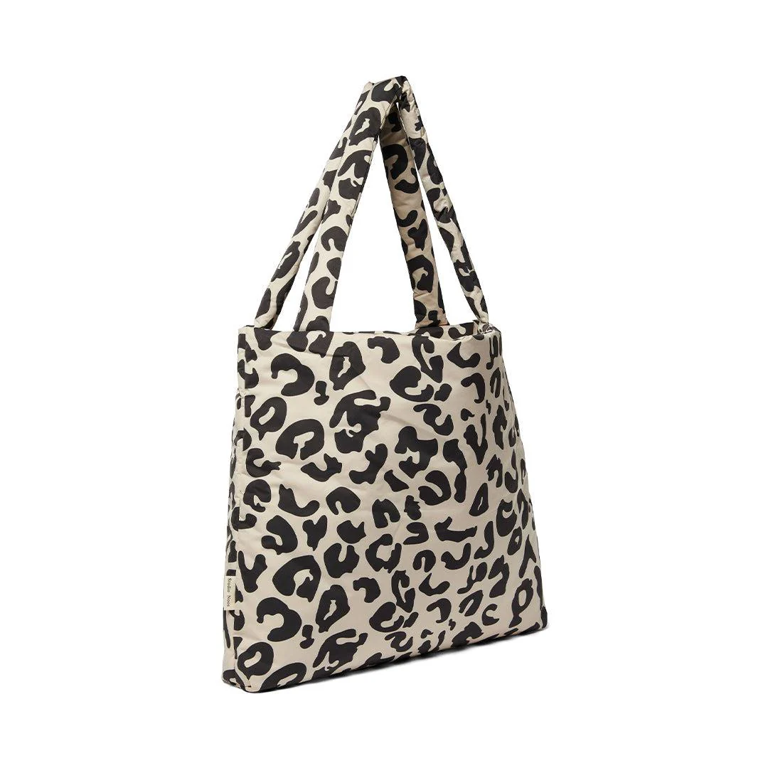 Studio Noos Puffy Mom Bag - Holy Cow - Image 6