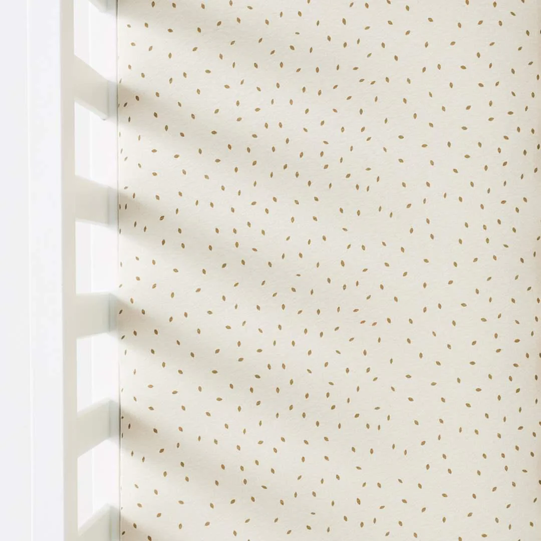 The Little Green Sheep Organic Crib Fitted Sheet - Linen Rice - Image 3
