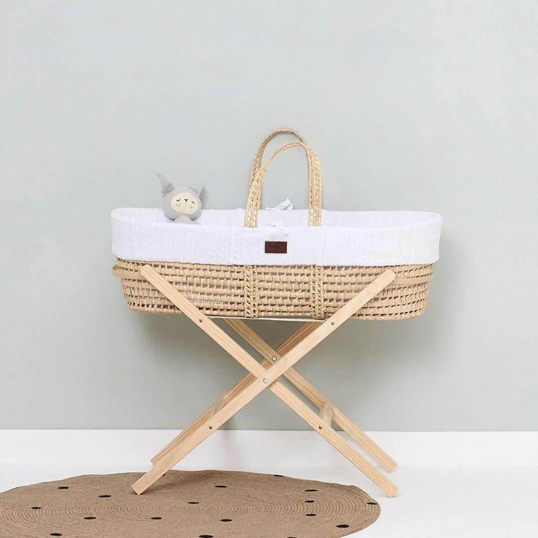 The Little Green Sheep Organic Knitted Moses Basket + Stand Bundle - Image 16