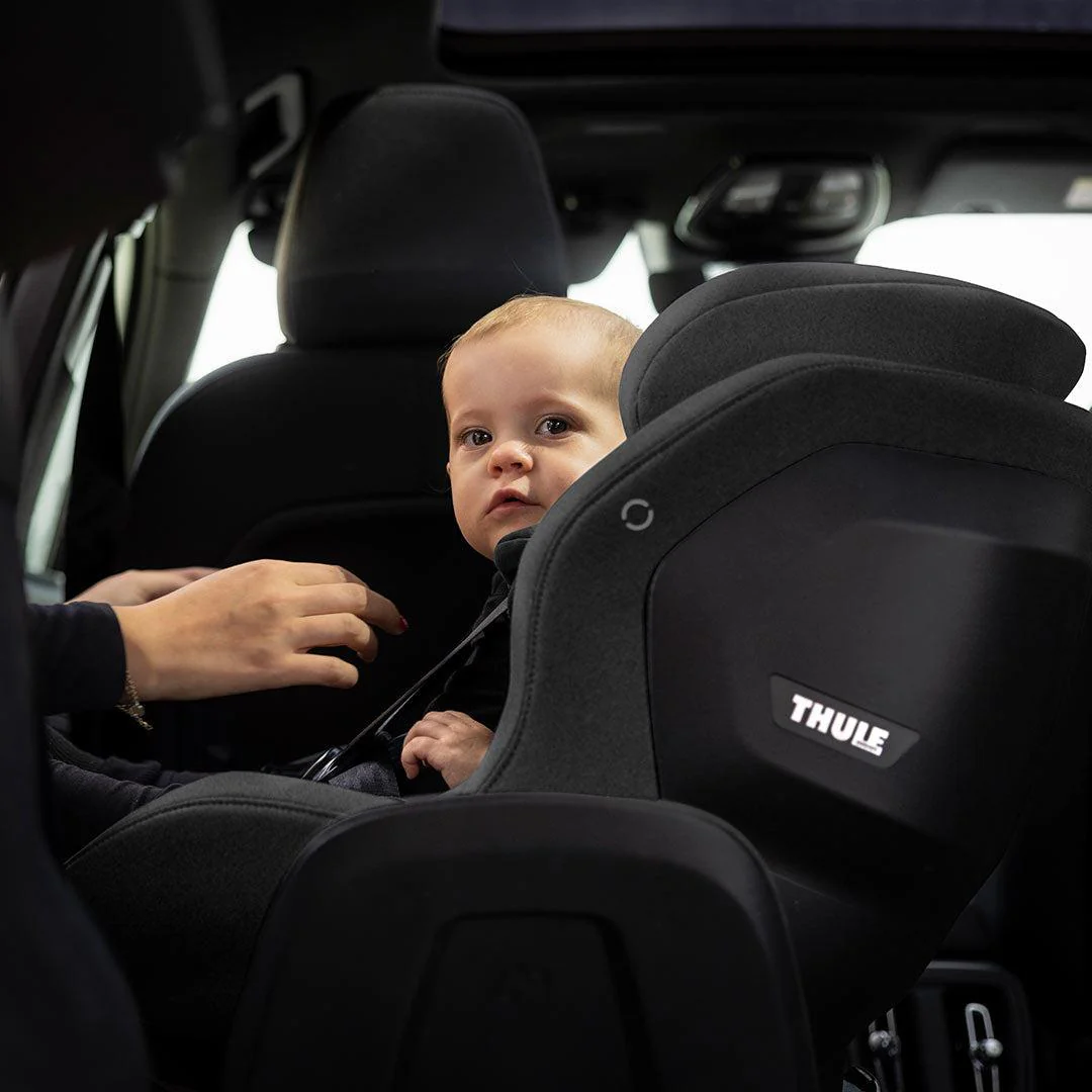 Thule Elm Toddler Car Seat - Black - Image 2