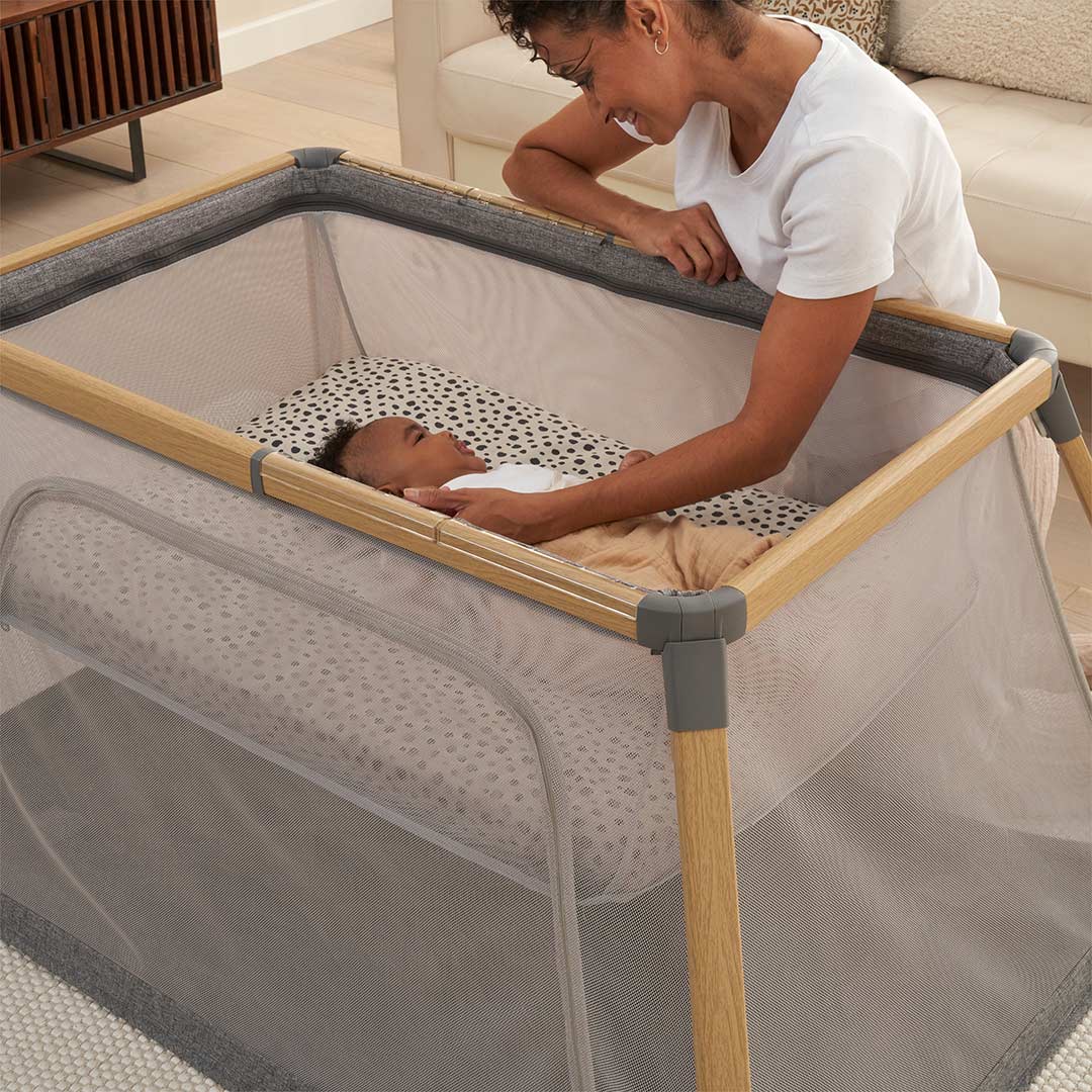 Tutti Bambini CoZee Go - Oak / Charcoal - Image 3