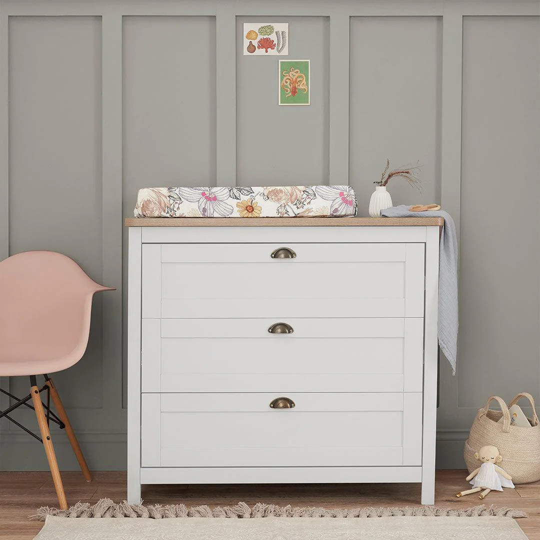 Tutti Bambini Verona 2 Piece Room Set - White/Oak - Image 6